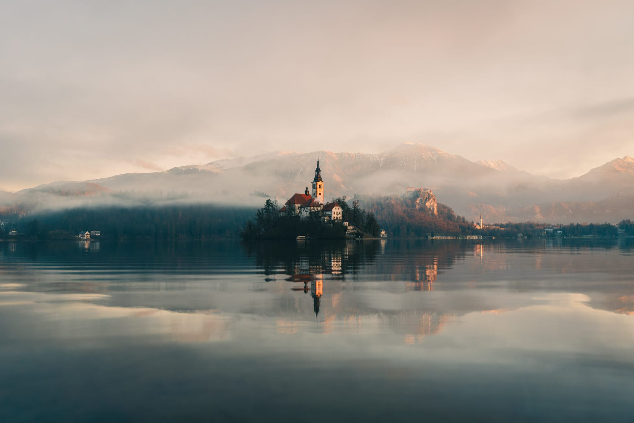 Bled Sunrise - Photo 2