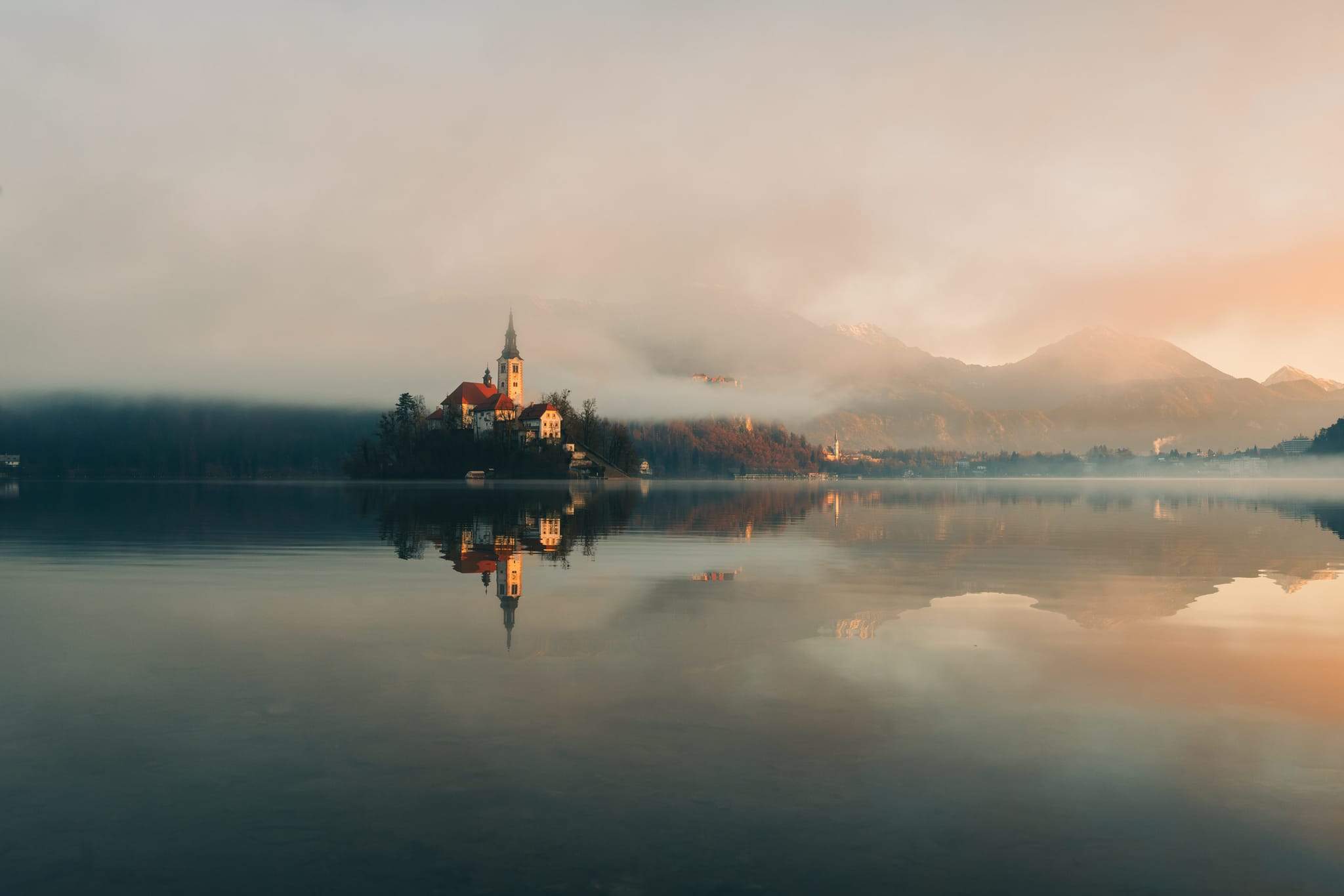 Bled Sunrise - Photo 5