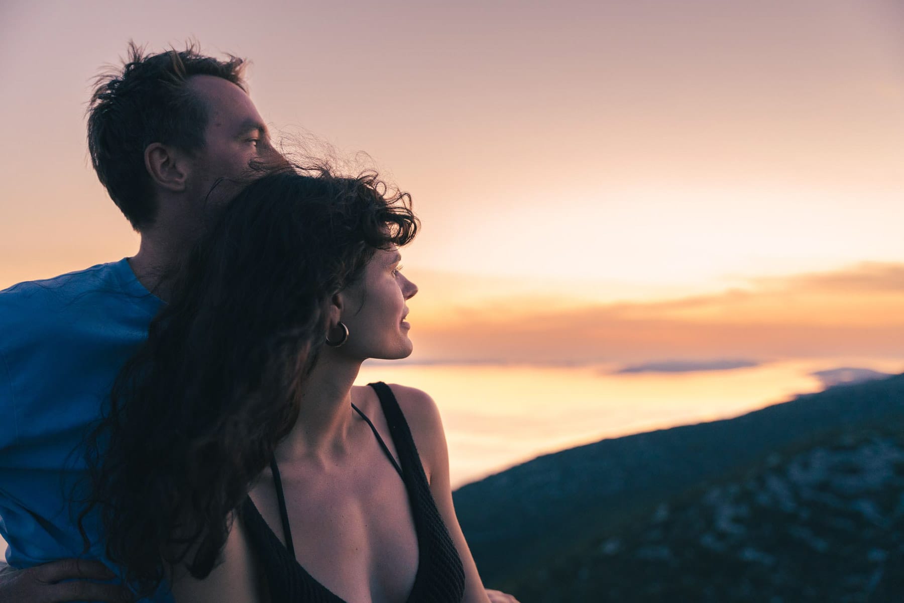 Sunset Love - Photo 1