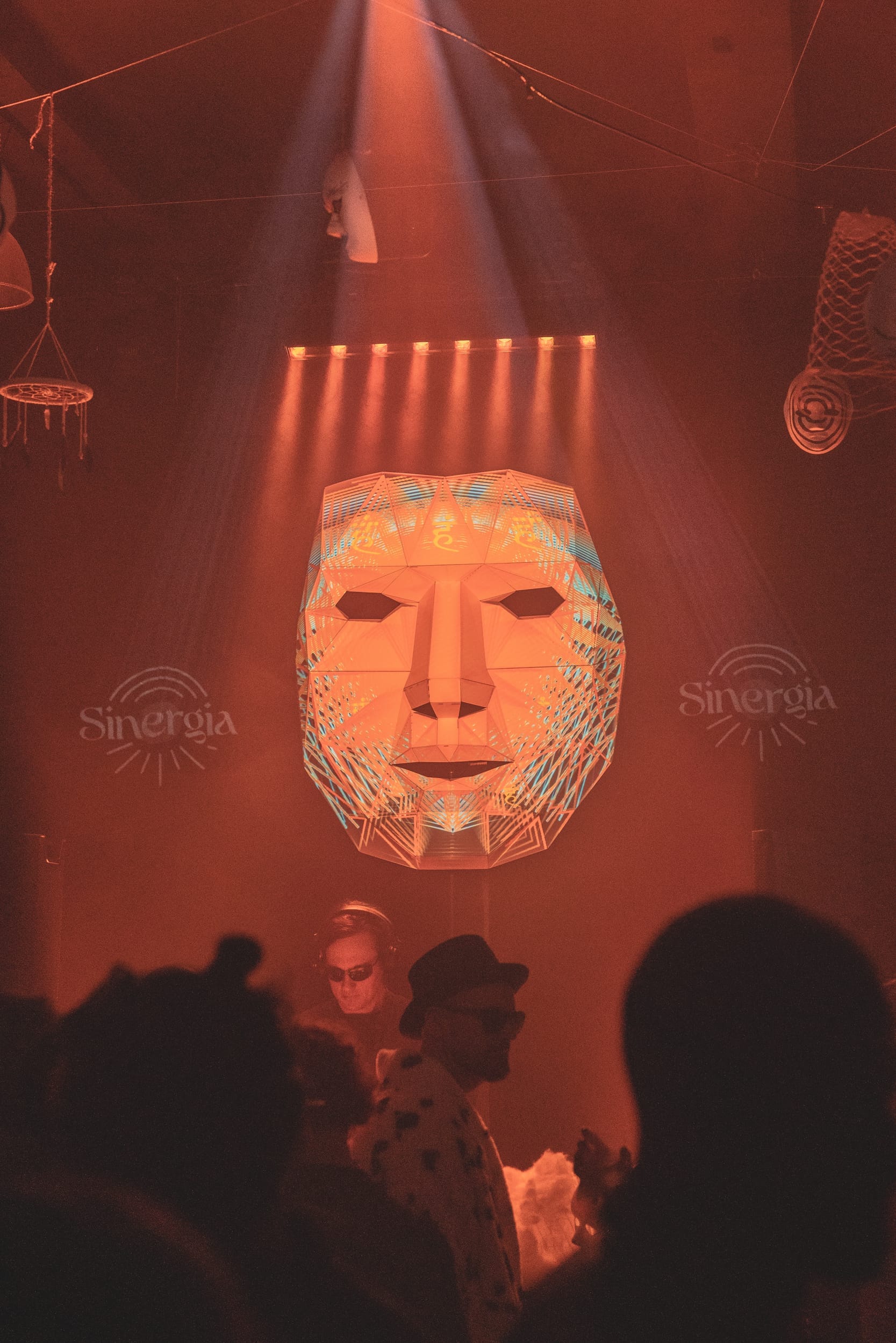 Alter Ego - Photo 13