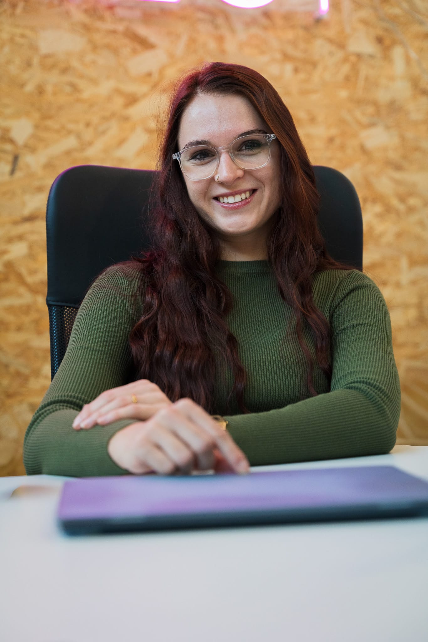 Pisarna coworking portraits - Photo 15